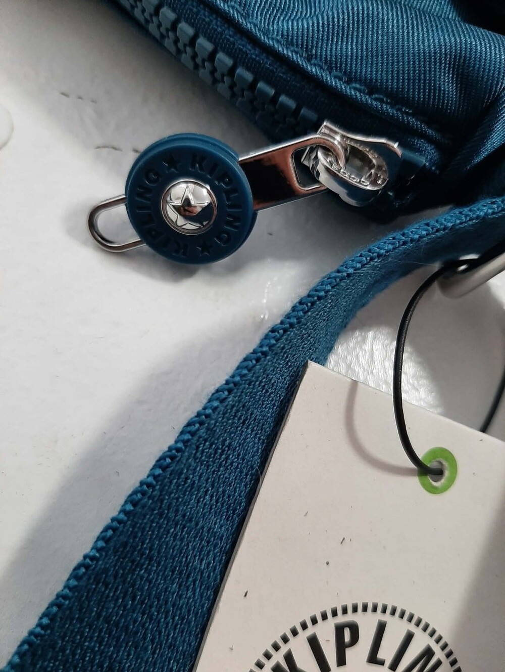 KIPLING NWT "Sebastian" Crossbody Bag - Picture 5 of 9